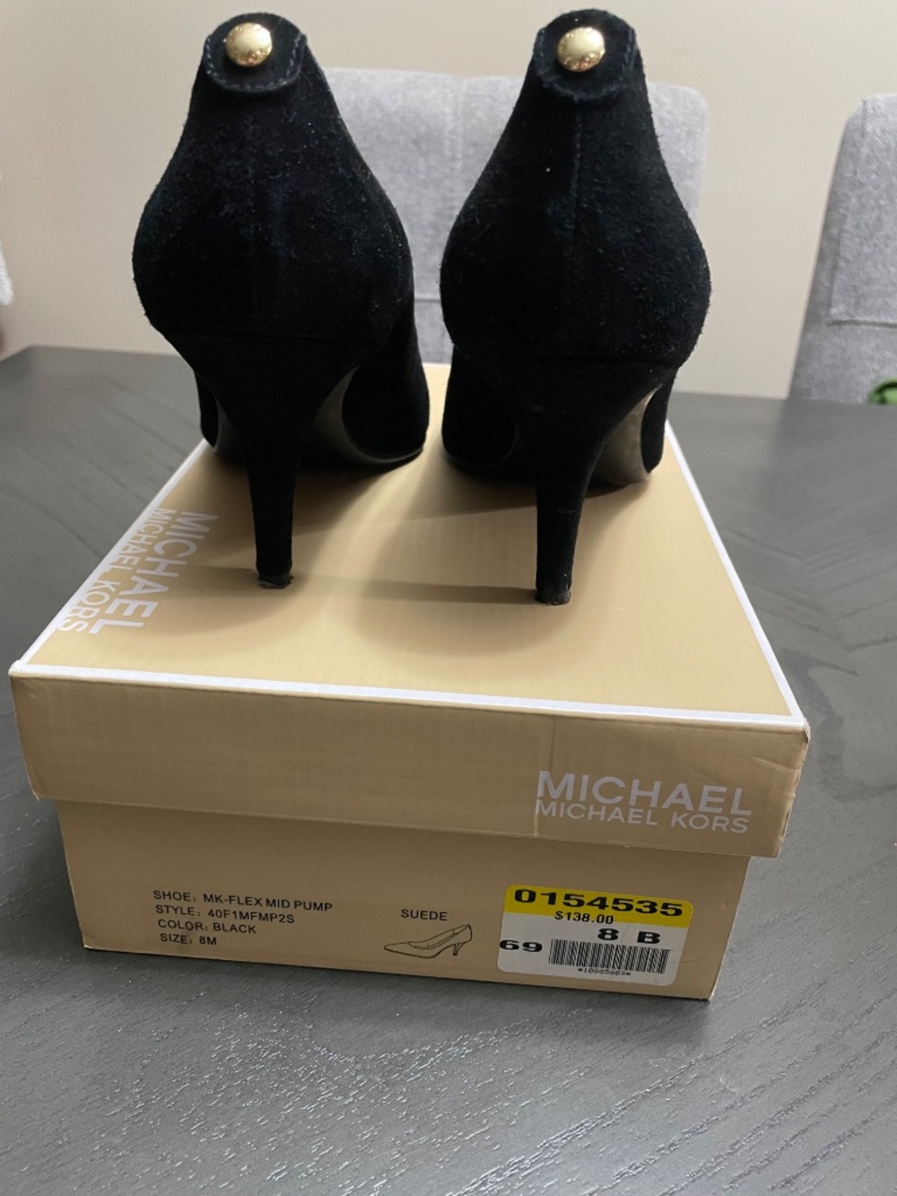 Michael Kors Black Pointed Toe Flats Women’s Slip-On Dress Shoes - Picture 2 of 5